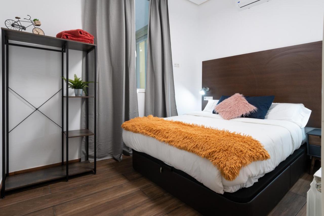 Vip Cervantes, By Monaro***** مدريد المظهر الخارجي الصورة