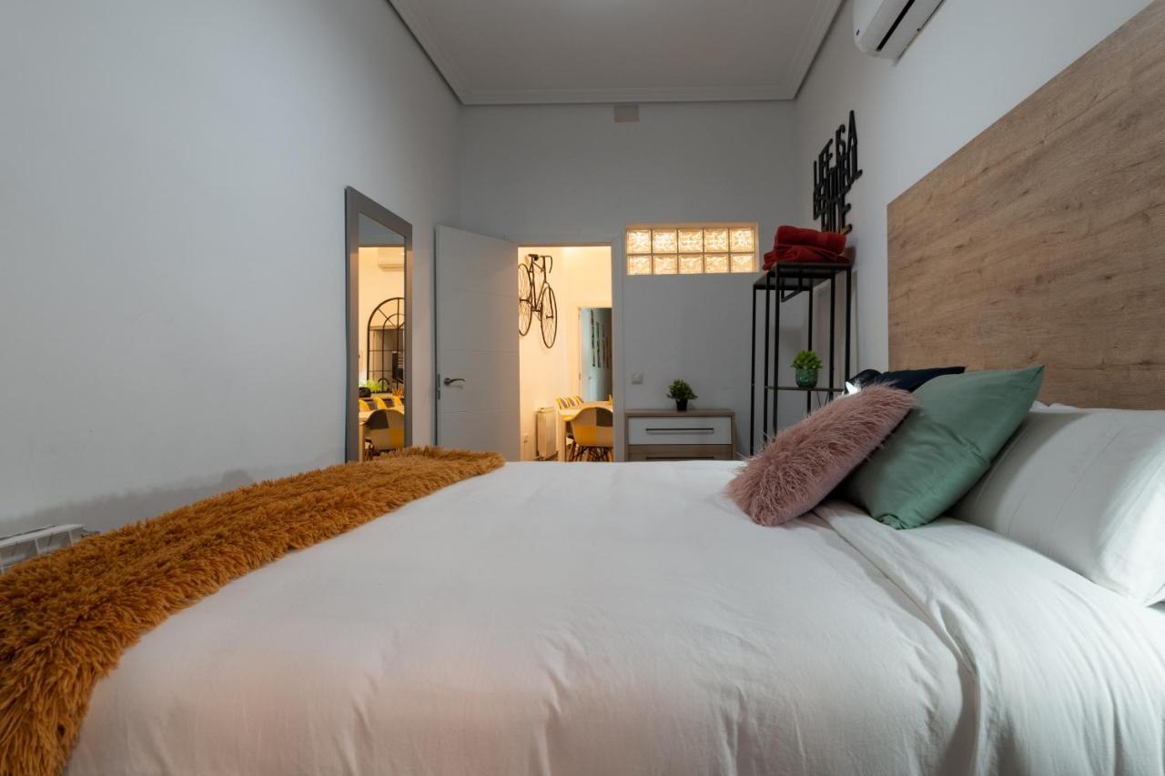 Vip Cervantes, By Monaro***** مدريد المظهر الخارجي الصورة