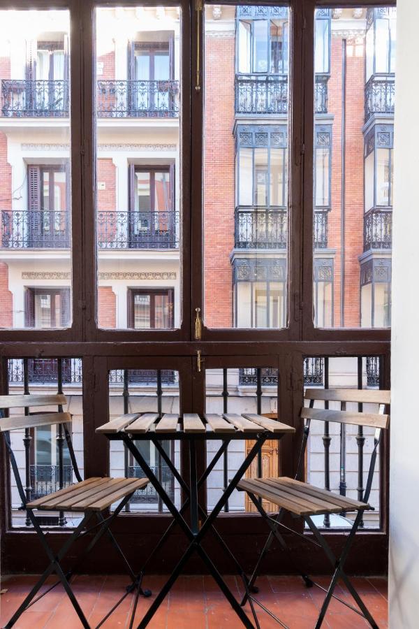 Vip Cervantes, By Monaro***** مدريد المظهر الخارجي الصورة